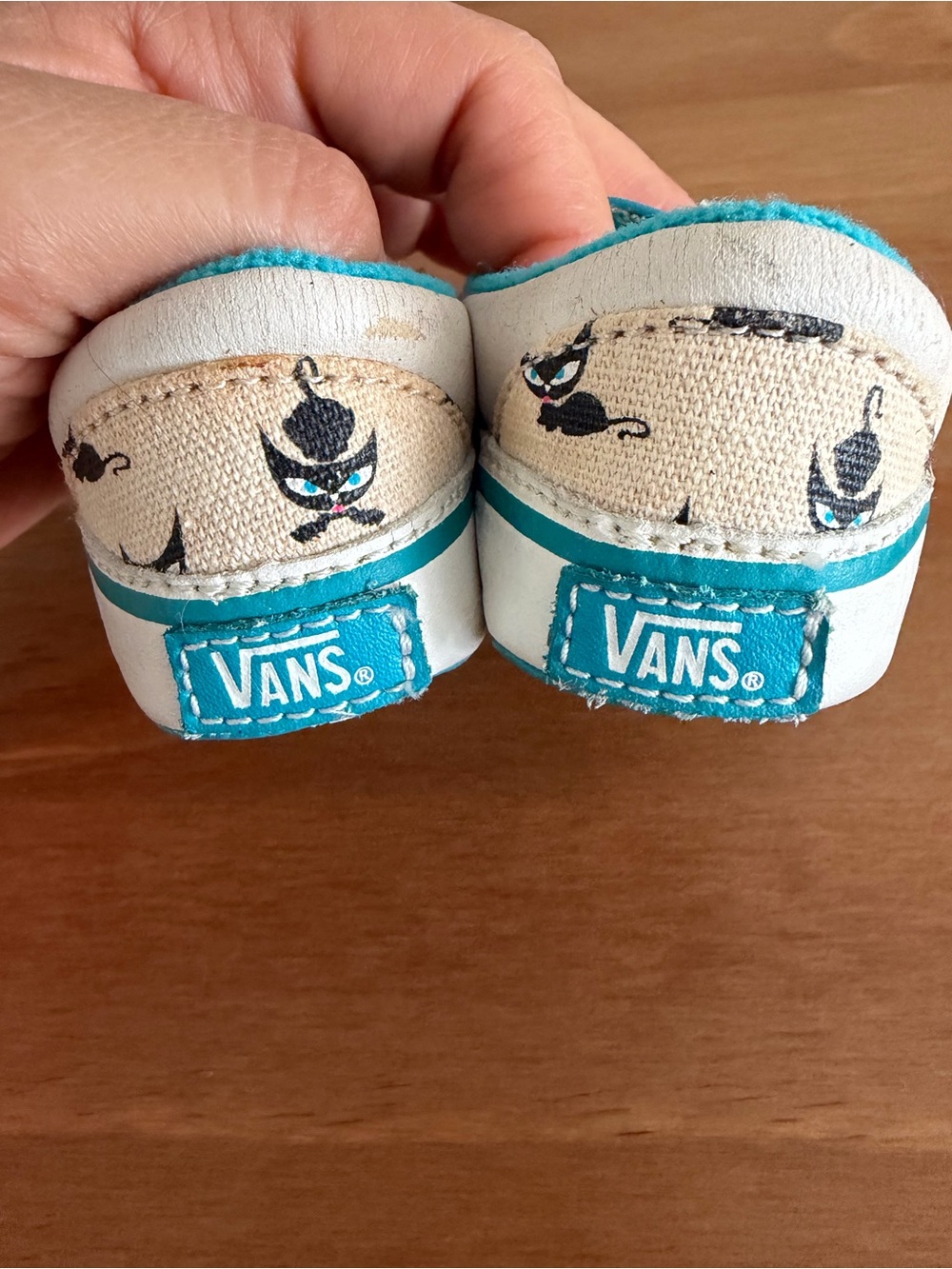 Vans Kids Slip-On Sneakers with Black Cat Print and Teal Trim Size 1 Baby - Picture 6 of 7
